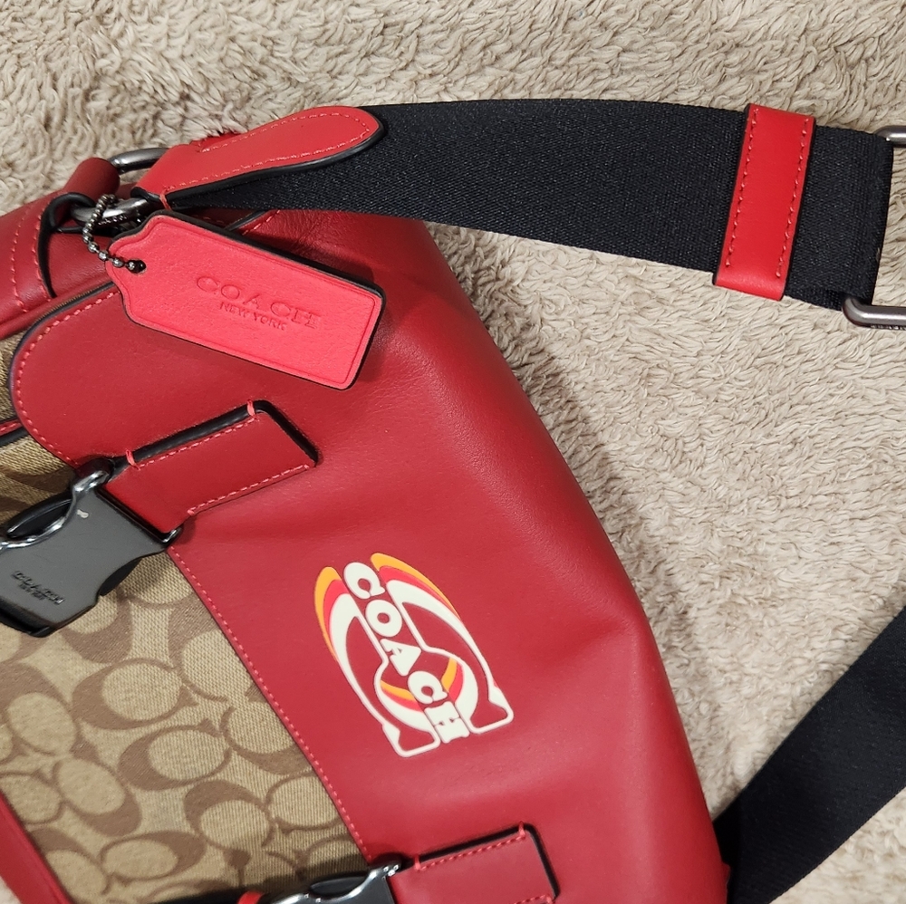 Coach Medium Crossbody Bag - Picture 4 of 12